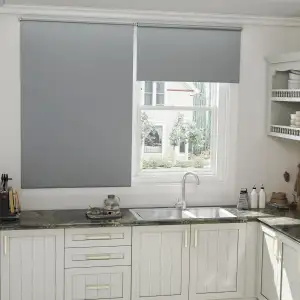 LILIIN Verdunkelungsrollo Thermorollo Verdunkelung Fenster-Rollo Klemmfix ohne Bohren Klemm Thermo Verdunkelungsrollo Sichtschutz Seitenzugrollo für Fenster und Tür(Grau, 100x210cm)