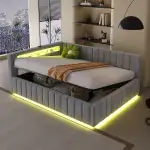 Polsterbett Schlafsofa 140x200, Doppelbett mit Hydraulischem Stauraum, mit LED-Licht und USB-Ladefunktion, Tagesbett Jugendbett mit Lattenrost, Samtstoff, ohne Matratze, Hellgrau