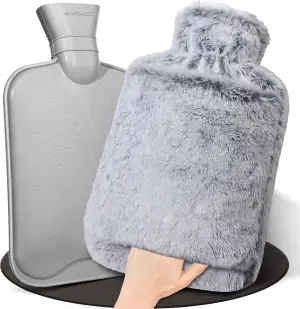 Wärmflasche mit Bezug, 2L Wärmeflasche Groß Flauschig,Wärmflaschen mit Känguru-T